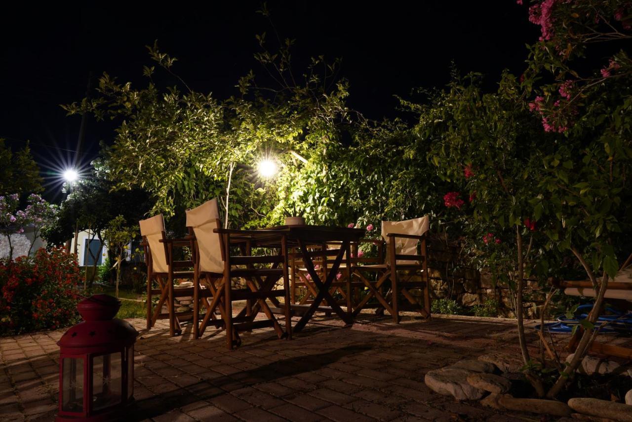 Koukouapartments & Suites Vathy  Bagian luar foto